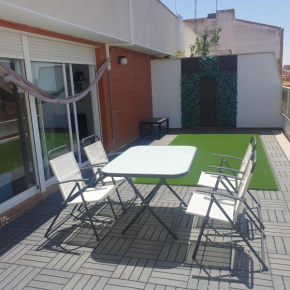 Espectacular atico con terraza de 30 m2 con garaje